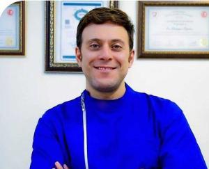 دکتر شهریار الیاهو متخصص لثه و ایمپلنت